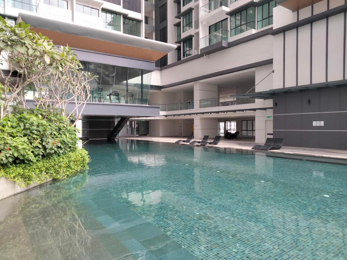 Pangsapuri Lav Un Service Kl By Homebrickz *
